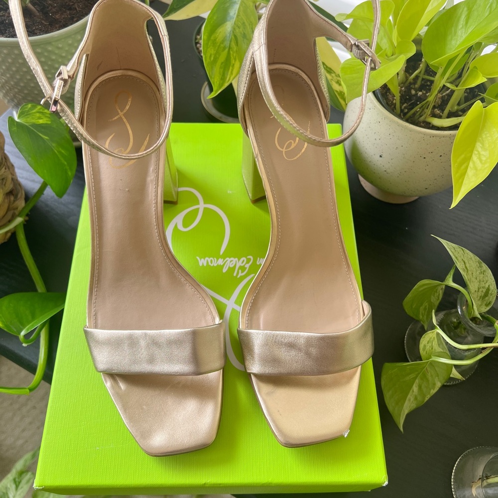 Sam Edelman Gold Women's Sandals size 11